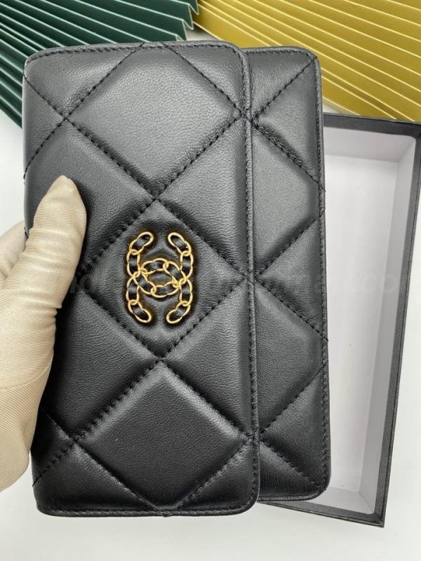 Chanel Wallets 17